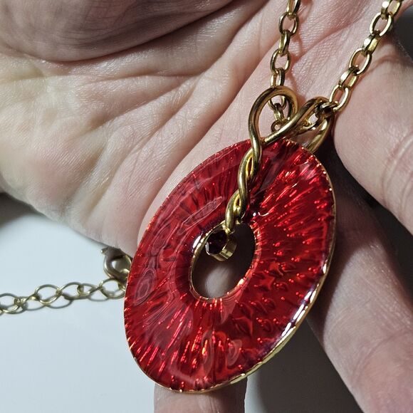 Gold Tone Red Enamel Circular Pendant With Red Rhinestone Accent Necklace 16 To - Picture 2 of 14